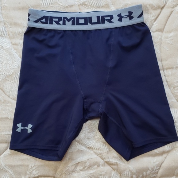 Under Armour Other - Under Armour HeatGear compression shorts M